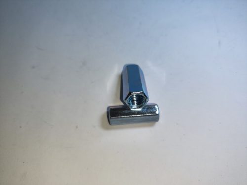 Menetes szárhosszabbító M10 x 30 mm